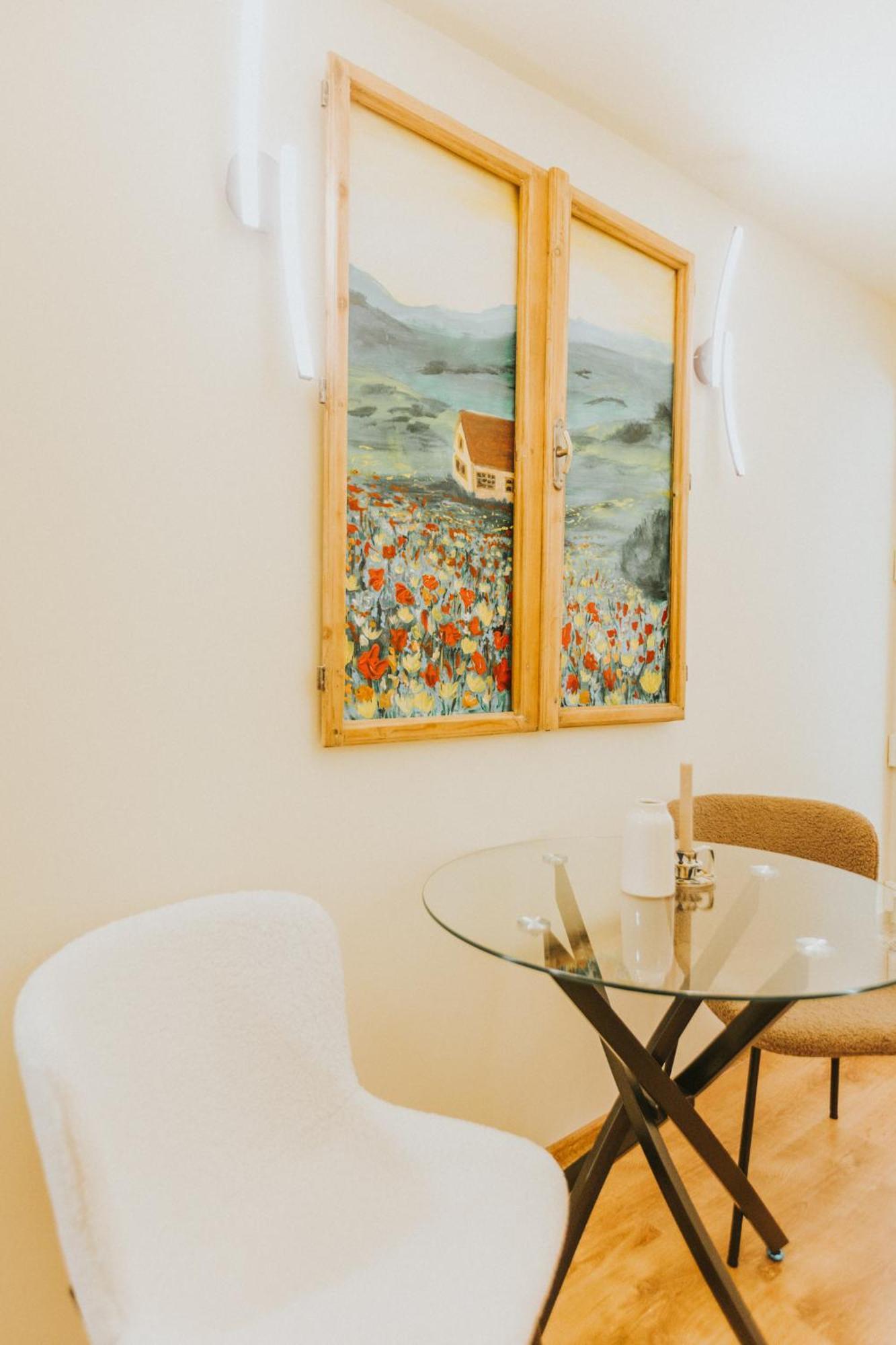Locart -Cozy Downtown Apartment, Near Black Church With Free Wi-Fi Braşov Buitenkant foto