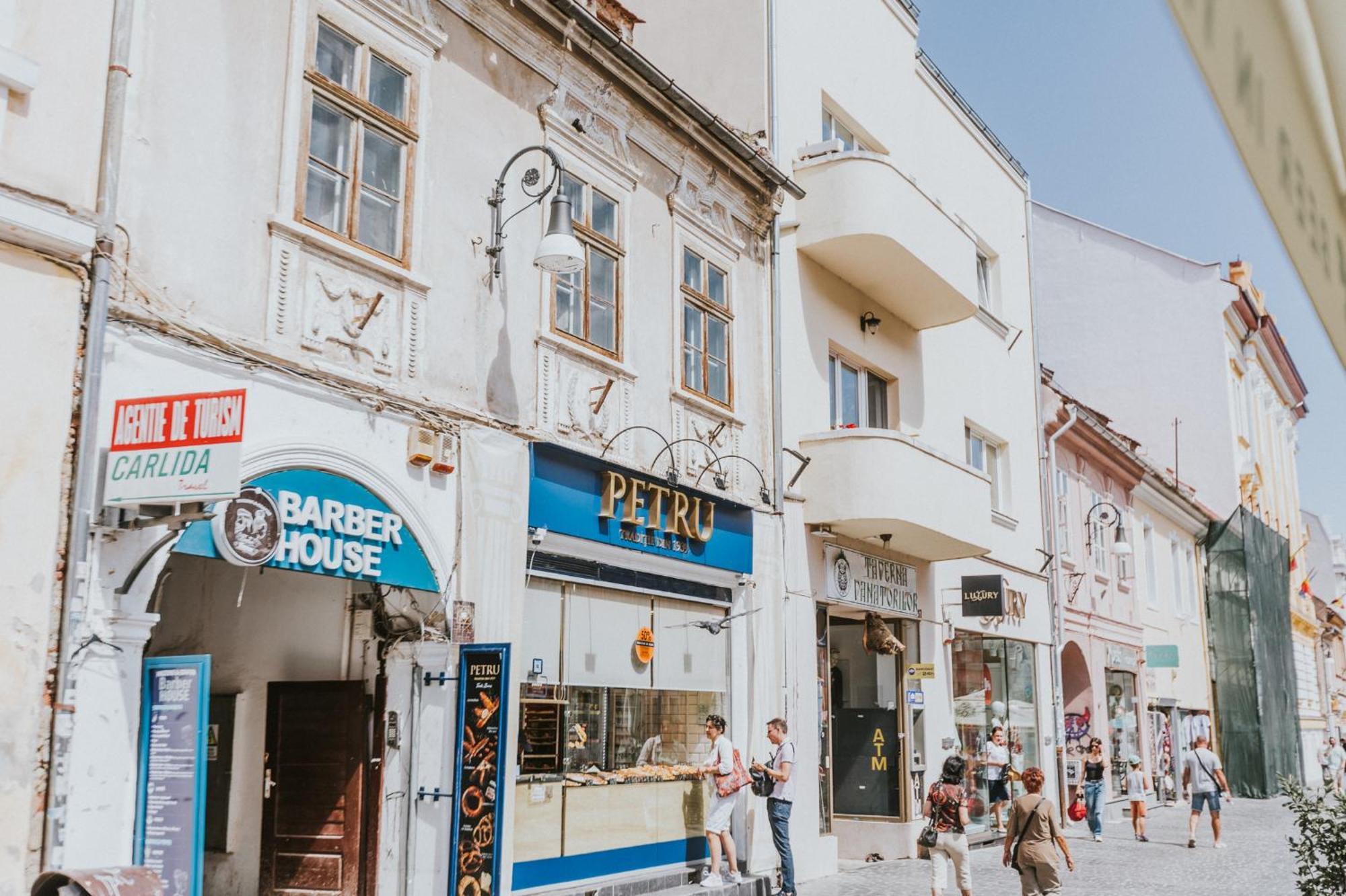 Locart -Cozy Downtown Apartment, Near Black Church With Free Wi-Fi Braşov Buitenkant foto